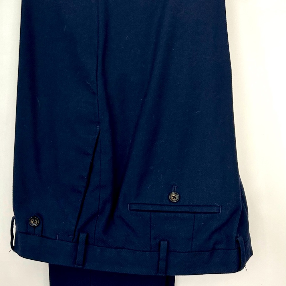 Blue dress pants. Murano Evan Fit. Ultimate Modern comfort.